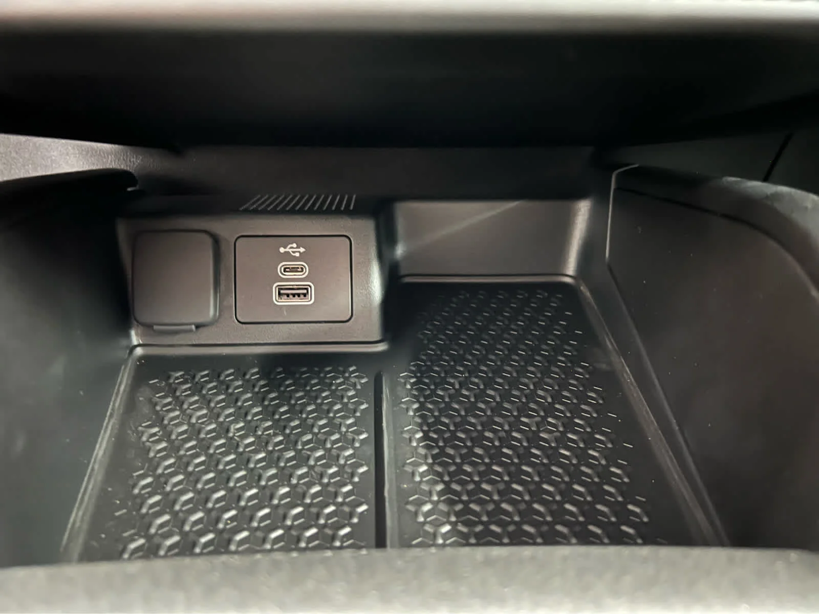 New 2026 Carbonized Gray Metallic Ford Big Bend image 20