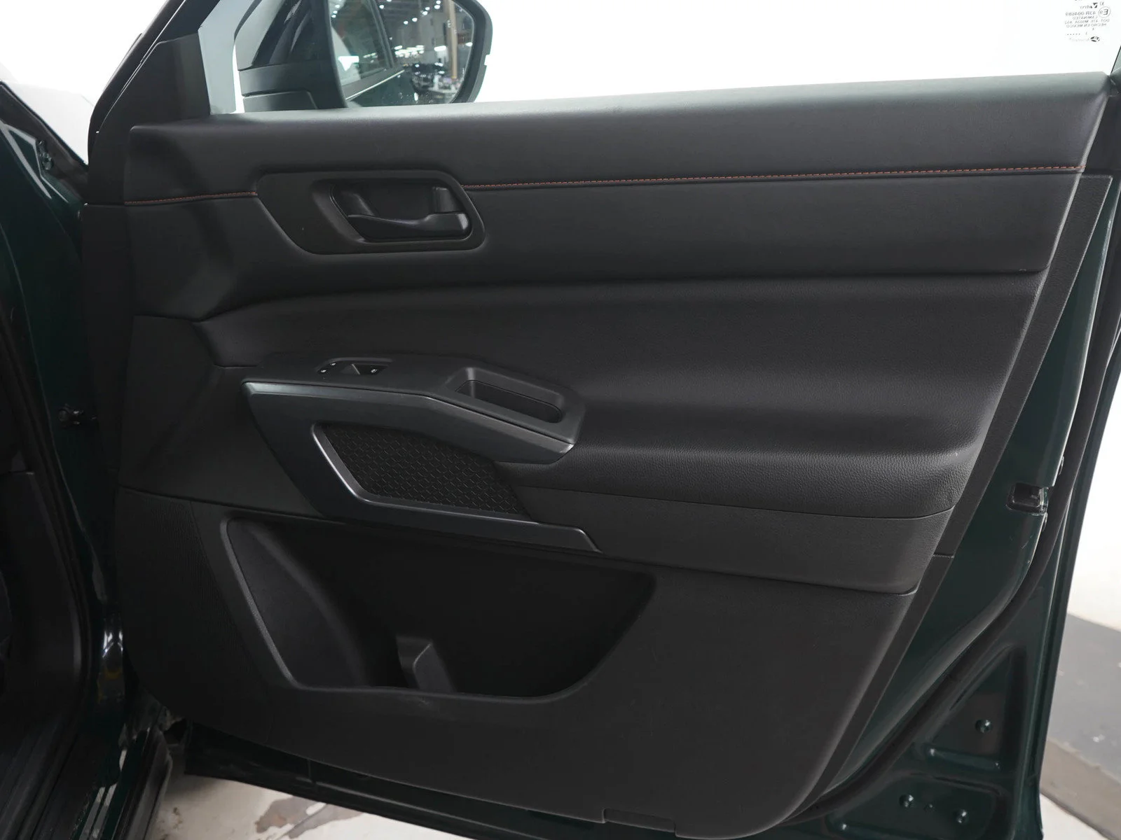 Used 2024 Obsidian Green Pearl/Super Black Nissan Rock Creek image 9