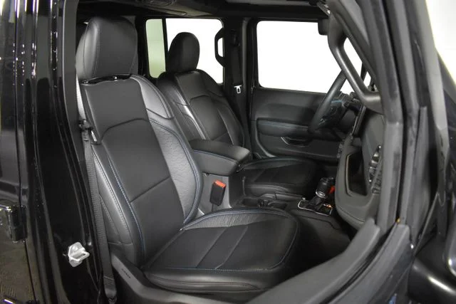 Used 2024 Black Jeep High Altitude 4xe image 35