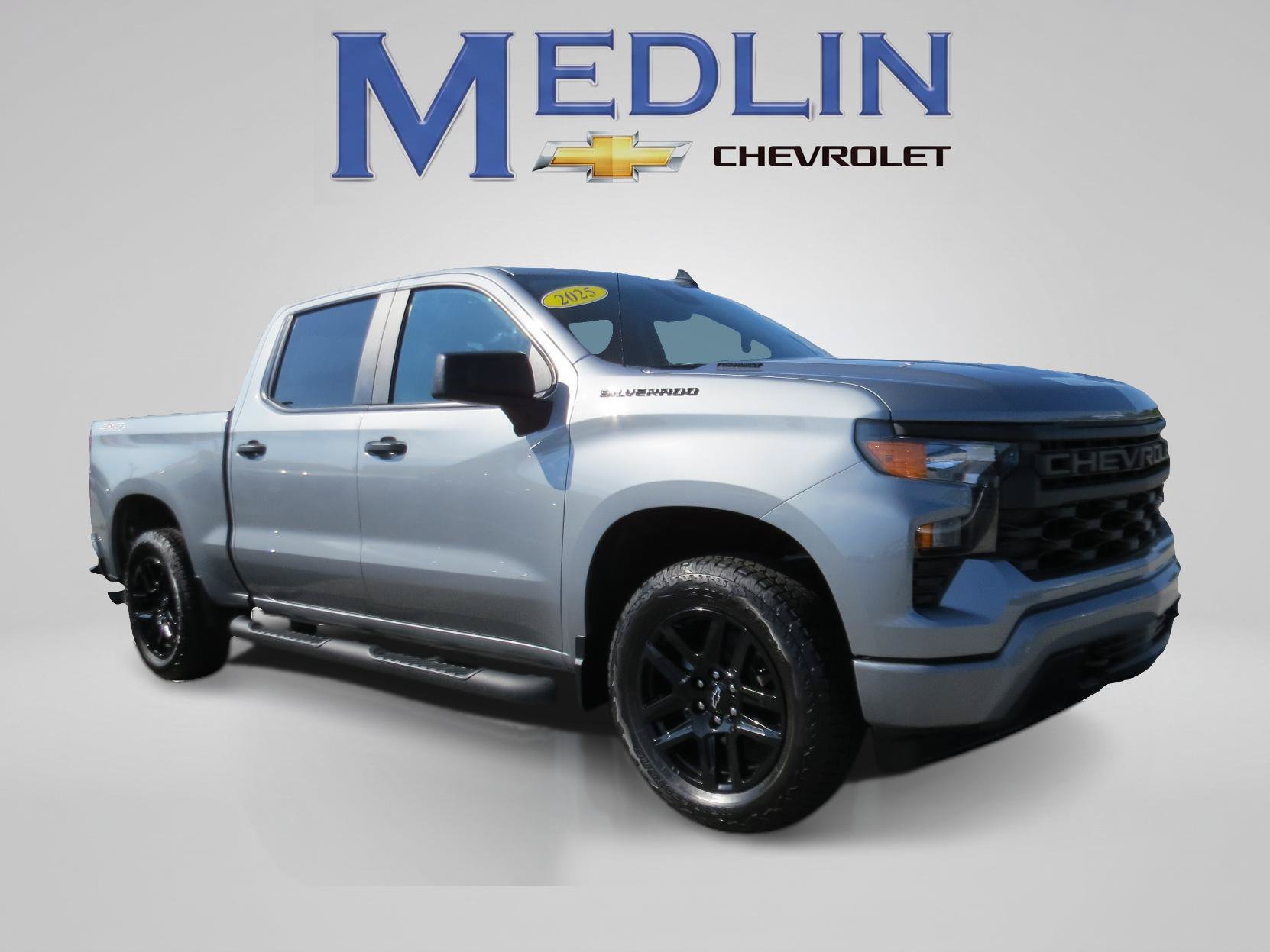 Used 2025 Sterling Gray Metallic Chevrolet Custom image 9