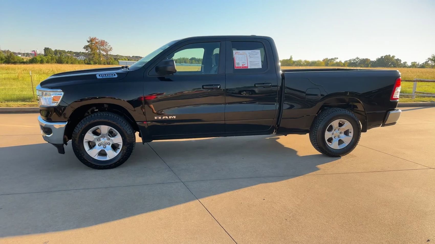 2021 Ram 1500 Big Horn photo 4