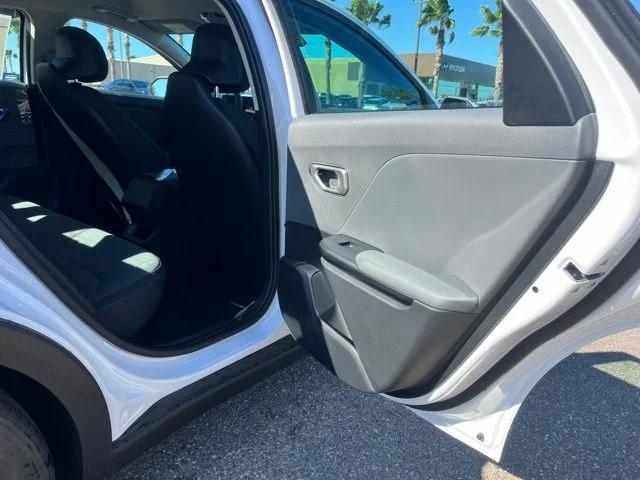New 2026 White Kia LXS image 19