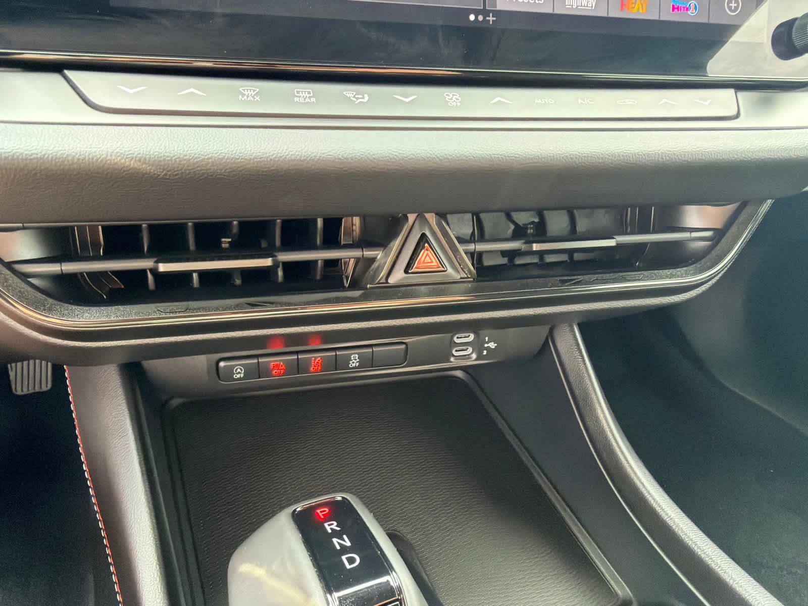 New 2026 White Knuckle Dodge R/T image 28
