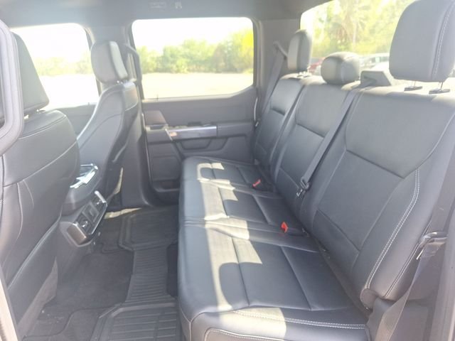 Used 2023 Silver Ford XLT image 13
