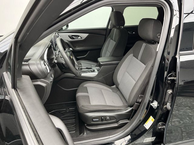 Used 2023 Black Chevrolet LT image 8