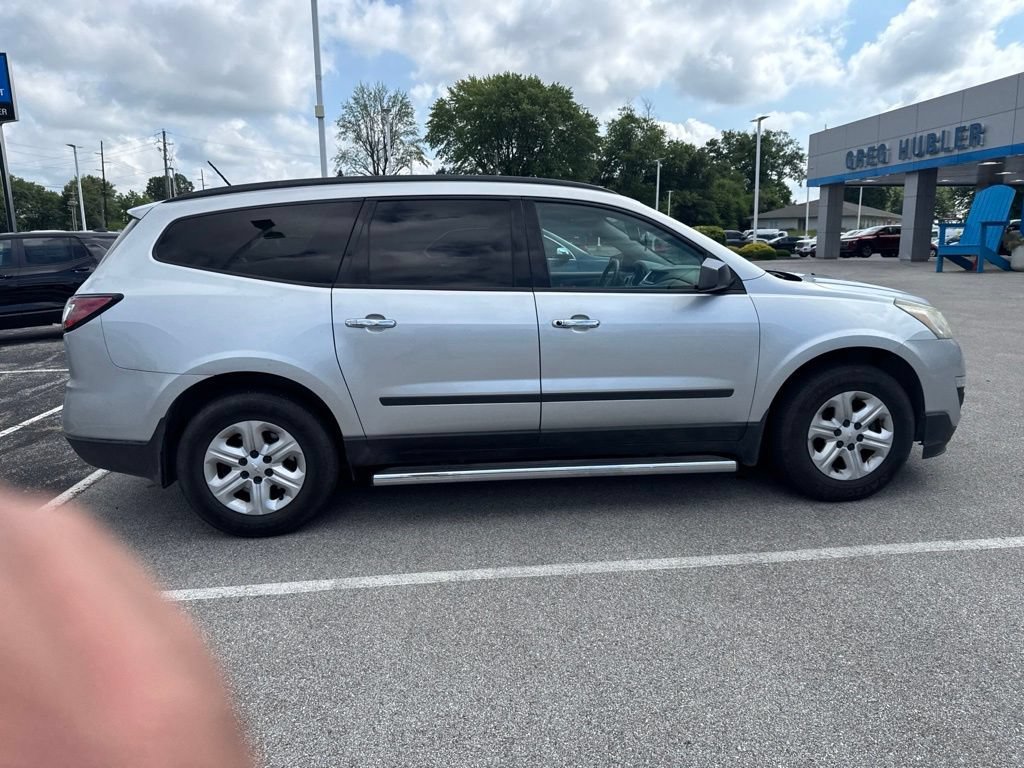 Used 2015 SILVER ICE METALLIC Chevrolet LS image 4