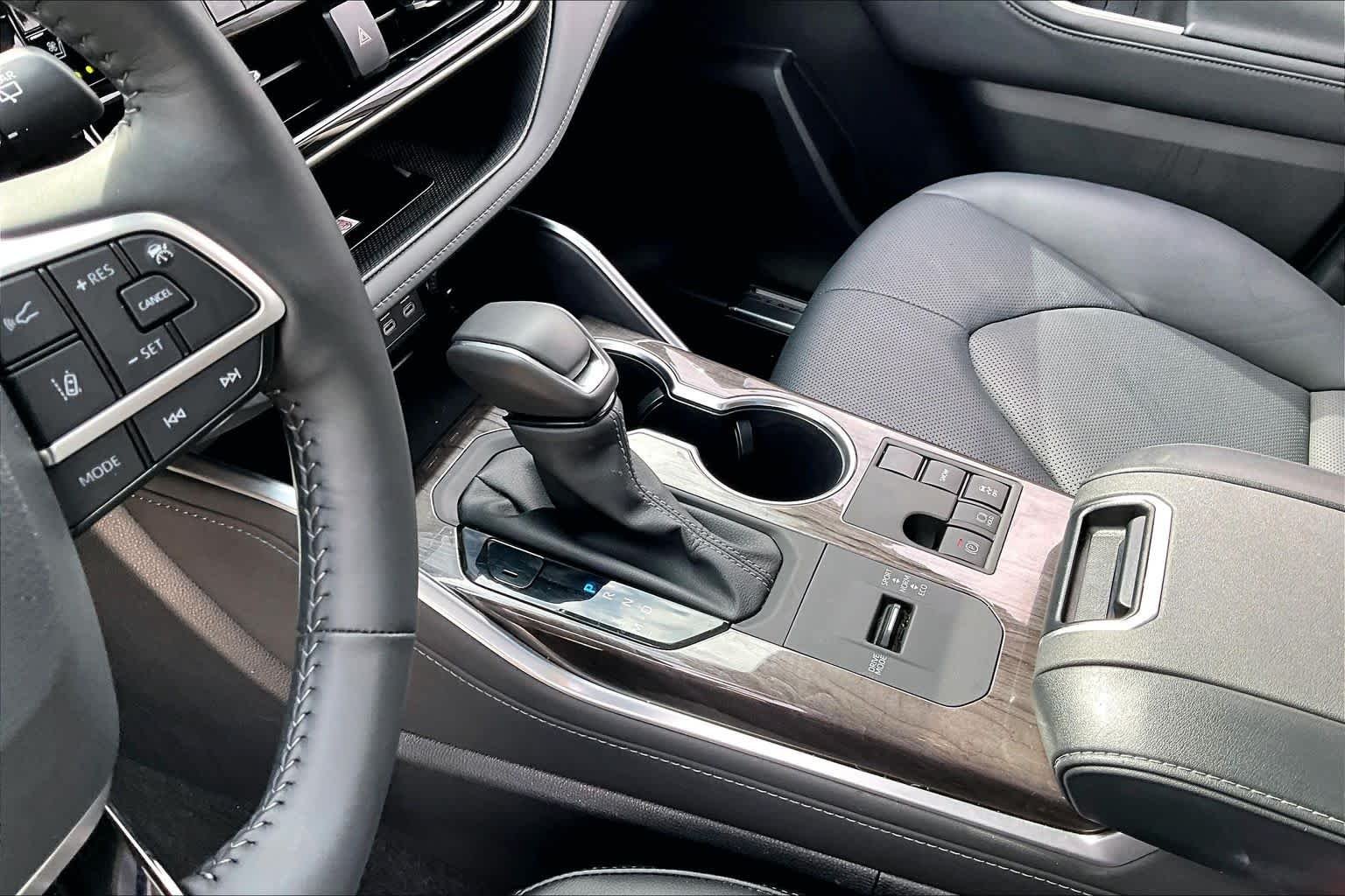 Used 2024 Magnetic Gray Metallic Toyota Limited image 15