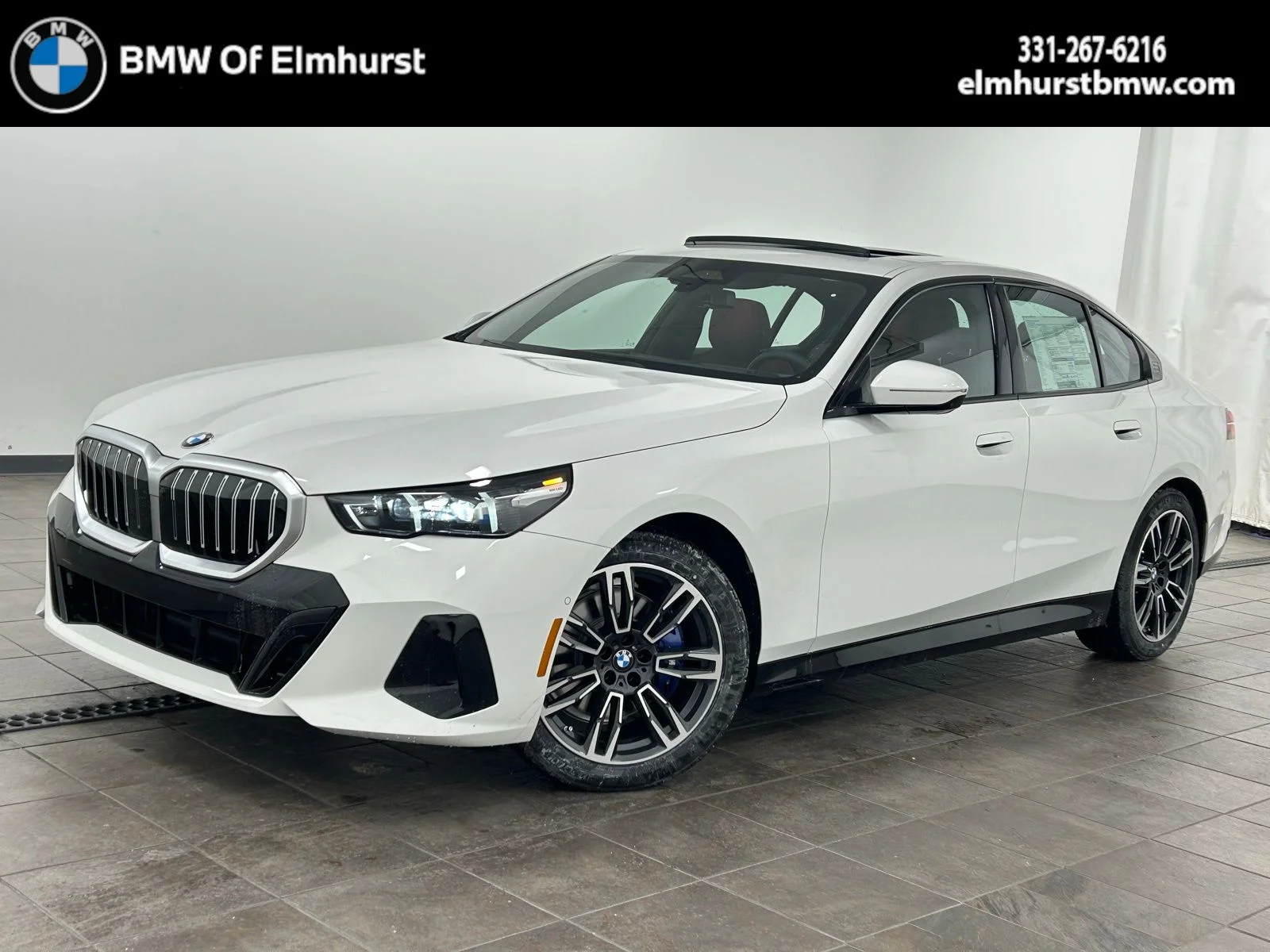 New 2026 White BMW 530i xDrive image 1