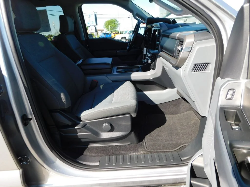 2024 Ford F-150 XLT - Photo 23