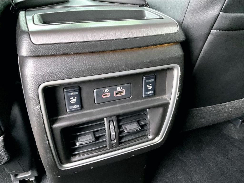 Used 2021 Black Nissan SL image 28