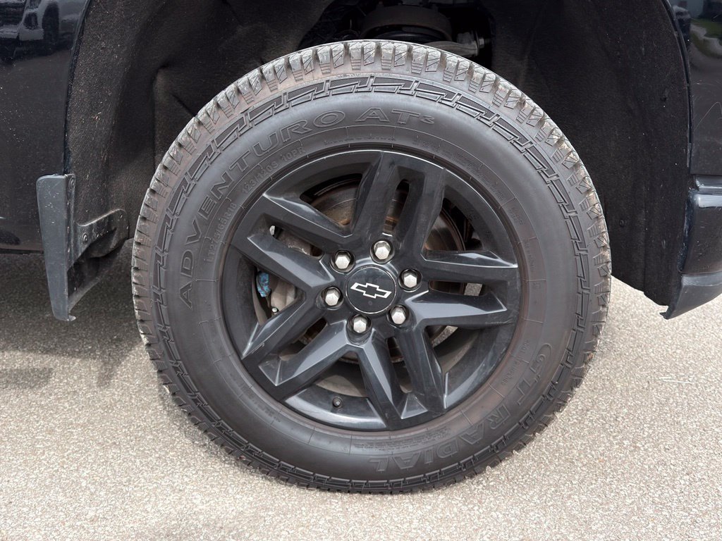 Used 2022 Black Chevrolet Custom Trail Boss image 6