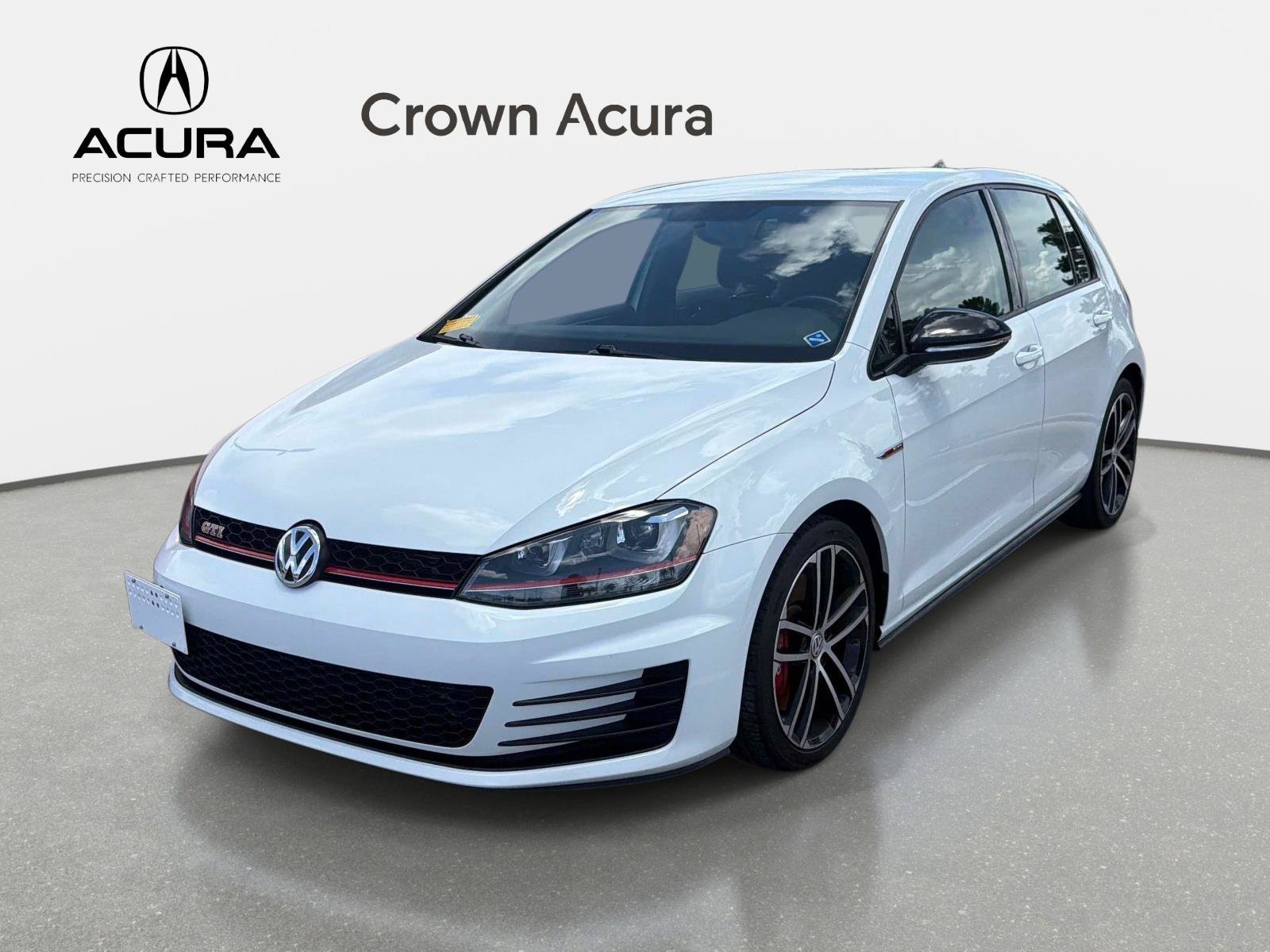 Used 2017  Volkswagen  image 1