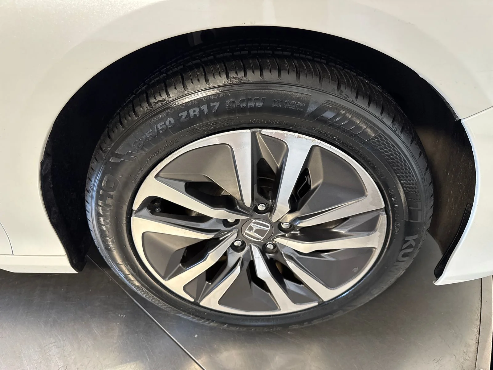 2020 Honda Accord Hybrid Touring - Photo 28