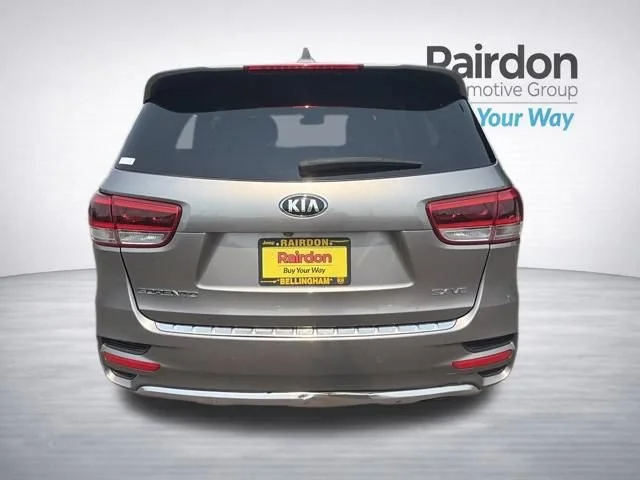 Used 2017 Titanium Silver Kia SX V6 image 6