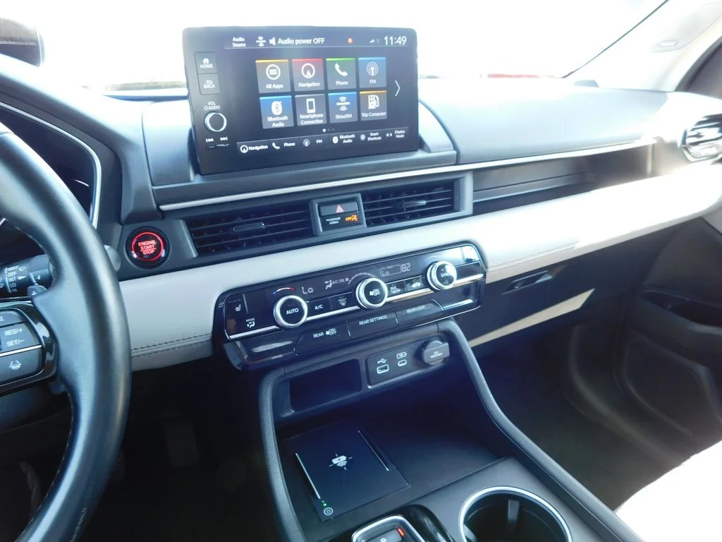 Certified Used 2024  Honda Touring image 45
