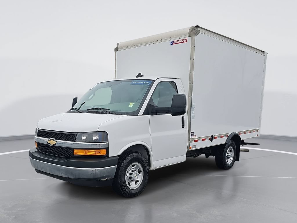 Used 2021 Summit White Chevrolet Work Van image 9