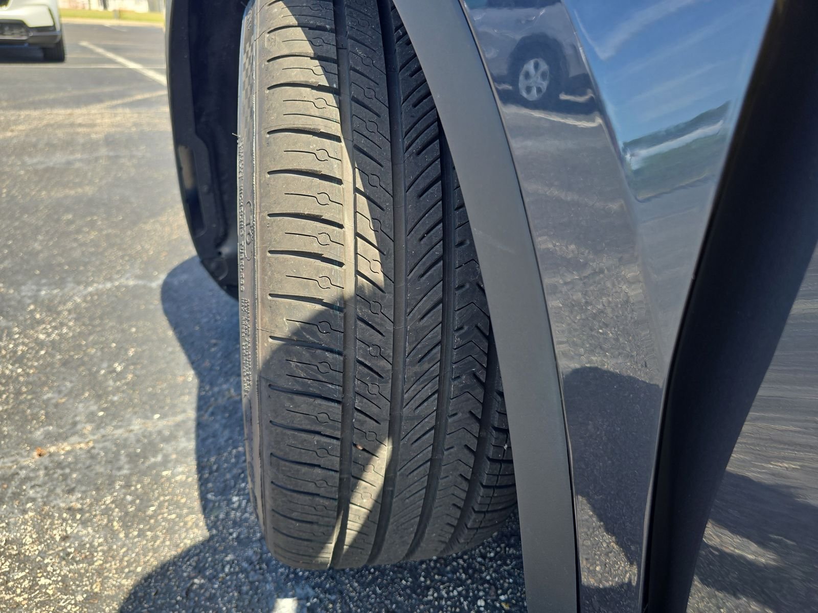 Used 2022  Tesla Performance image 27