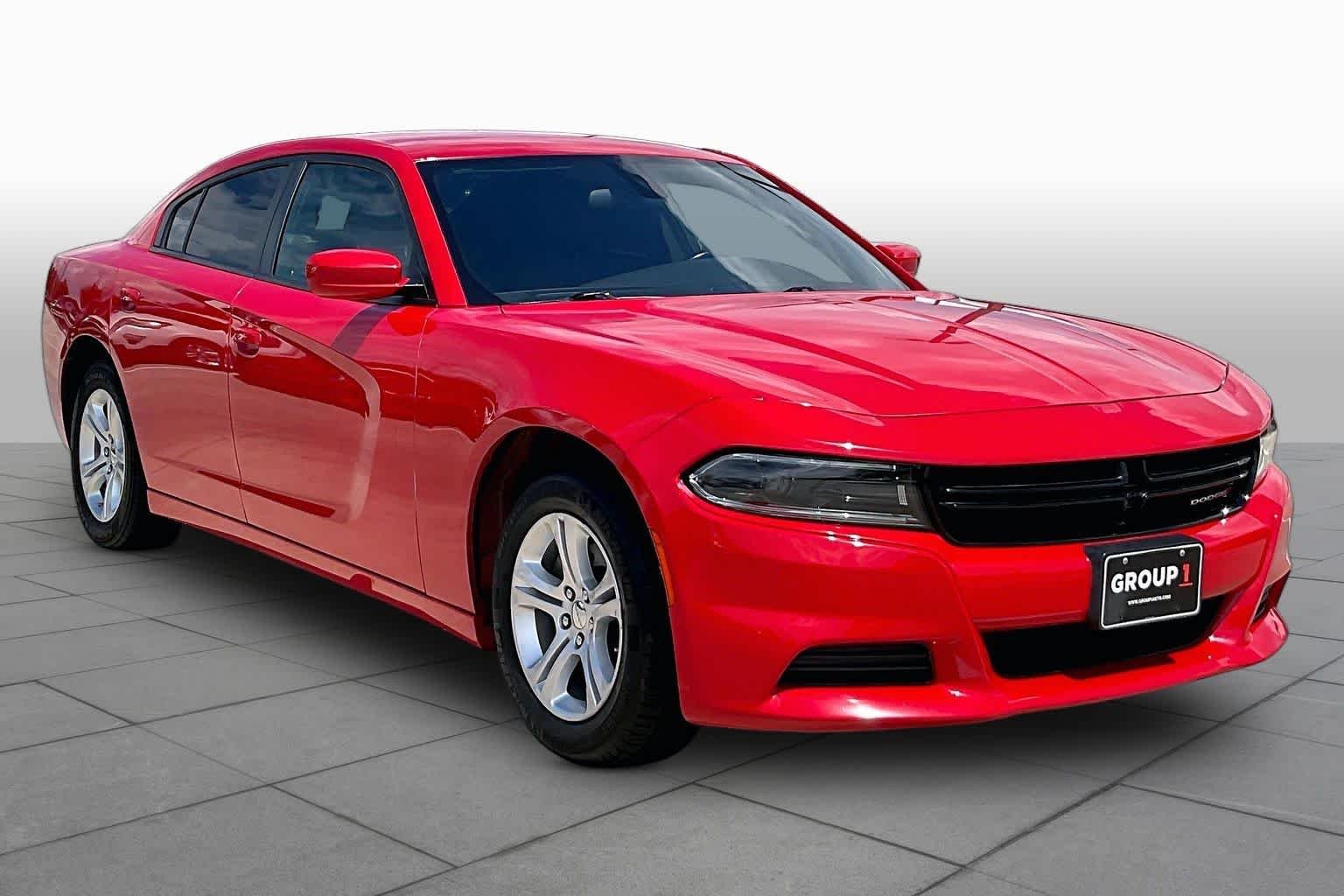 Pre-Owned 2022 Dodge Charger SXT