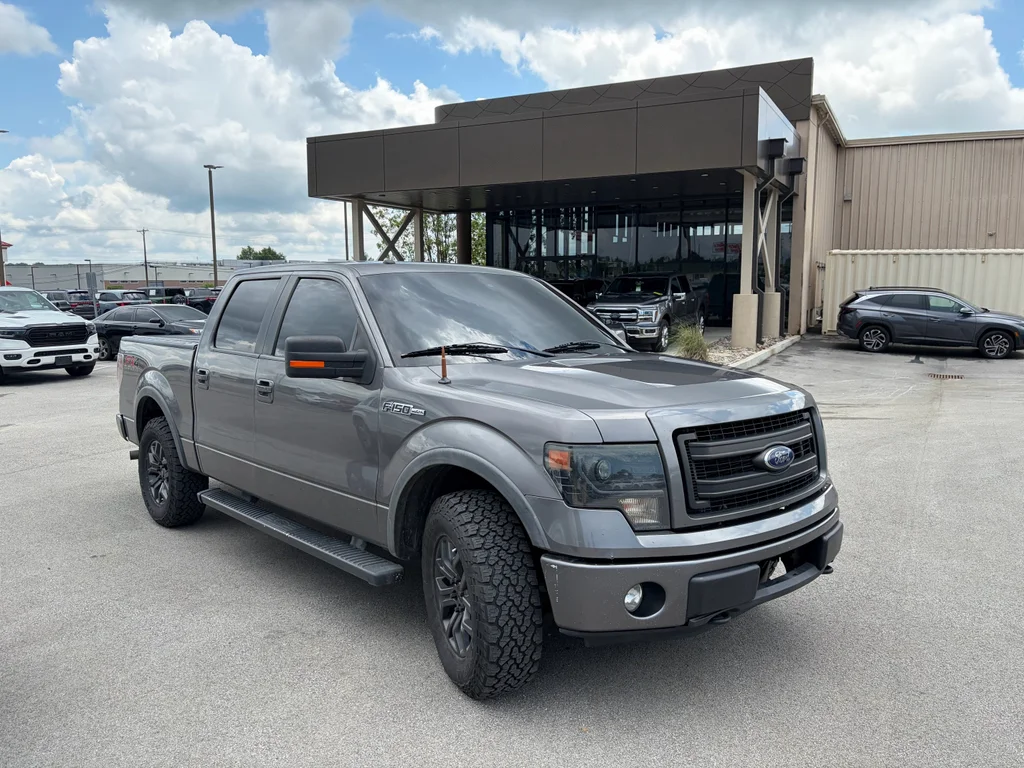 2013 Ford F-150 Platinum 4x4 SuperCrew 145-in's photo