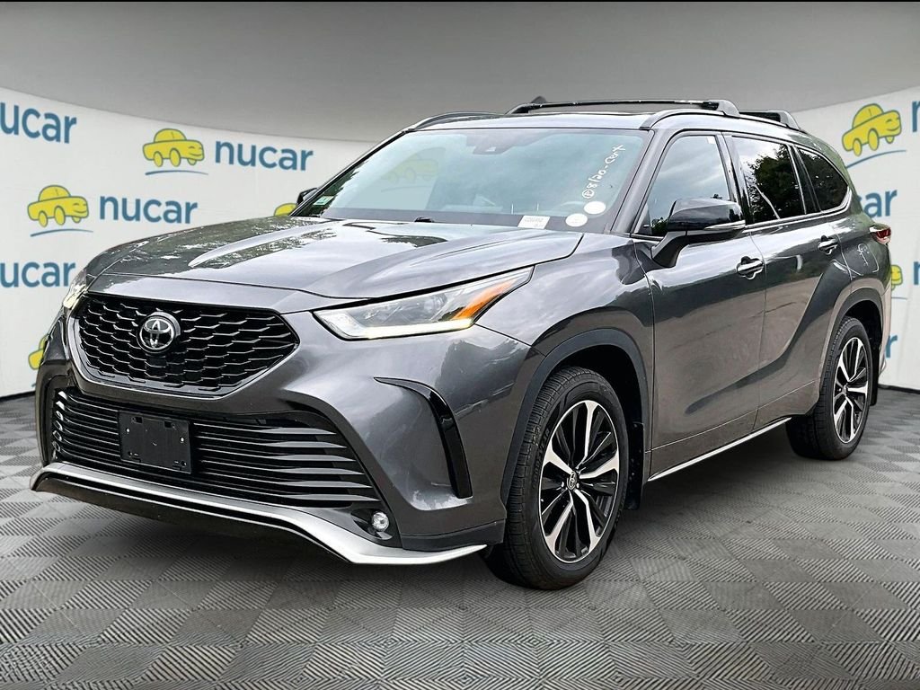 Used 2022 Gray Toyota XSE image 3