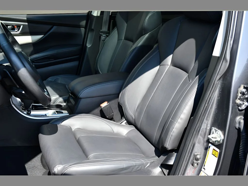 Used 2020 Magnetite Gray Metallic Subaru Limited image 13
