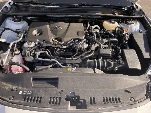Used 2025 White Toyota LE image 24