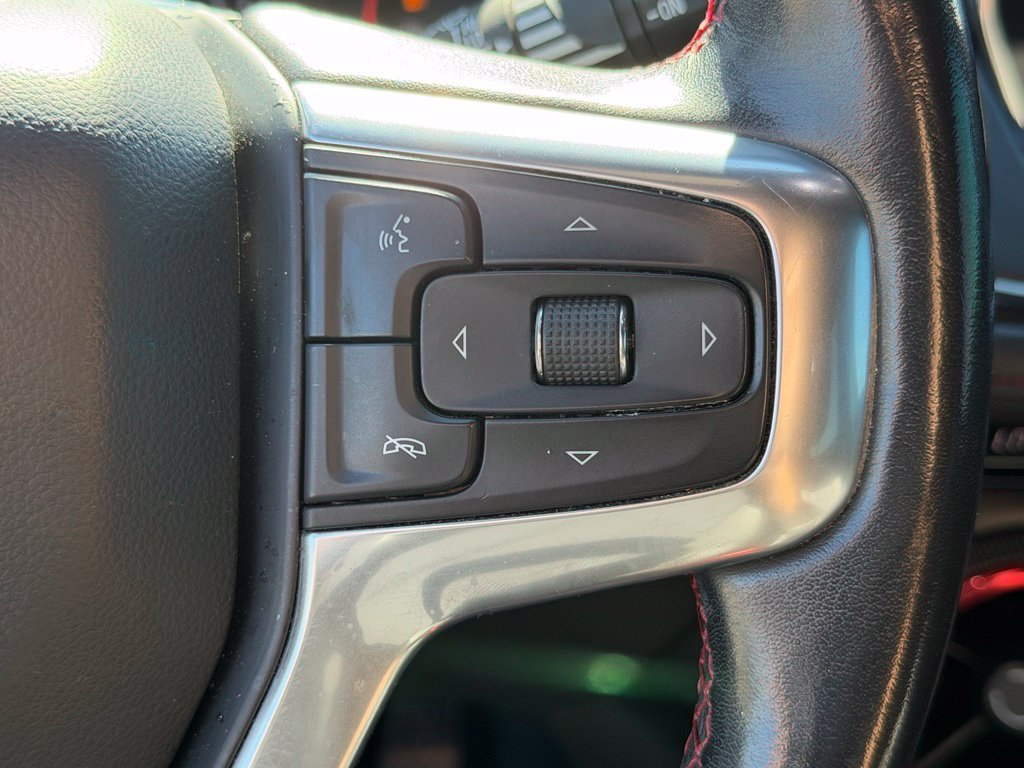 Used 2020 Gray Chevrolet RS image 21