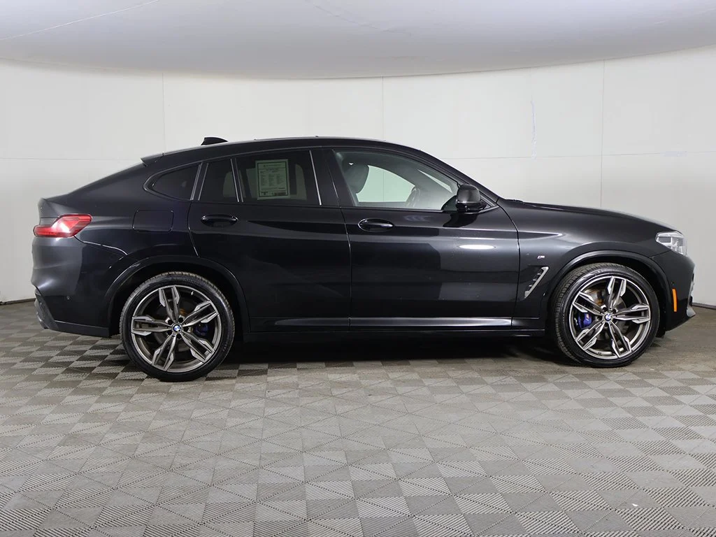 Used 2021 Black BMW M40i image 23