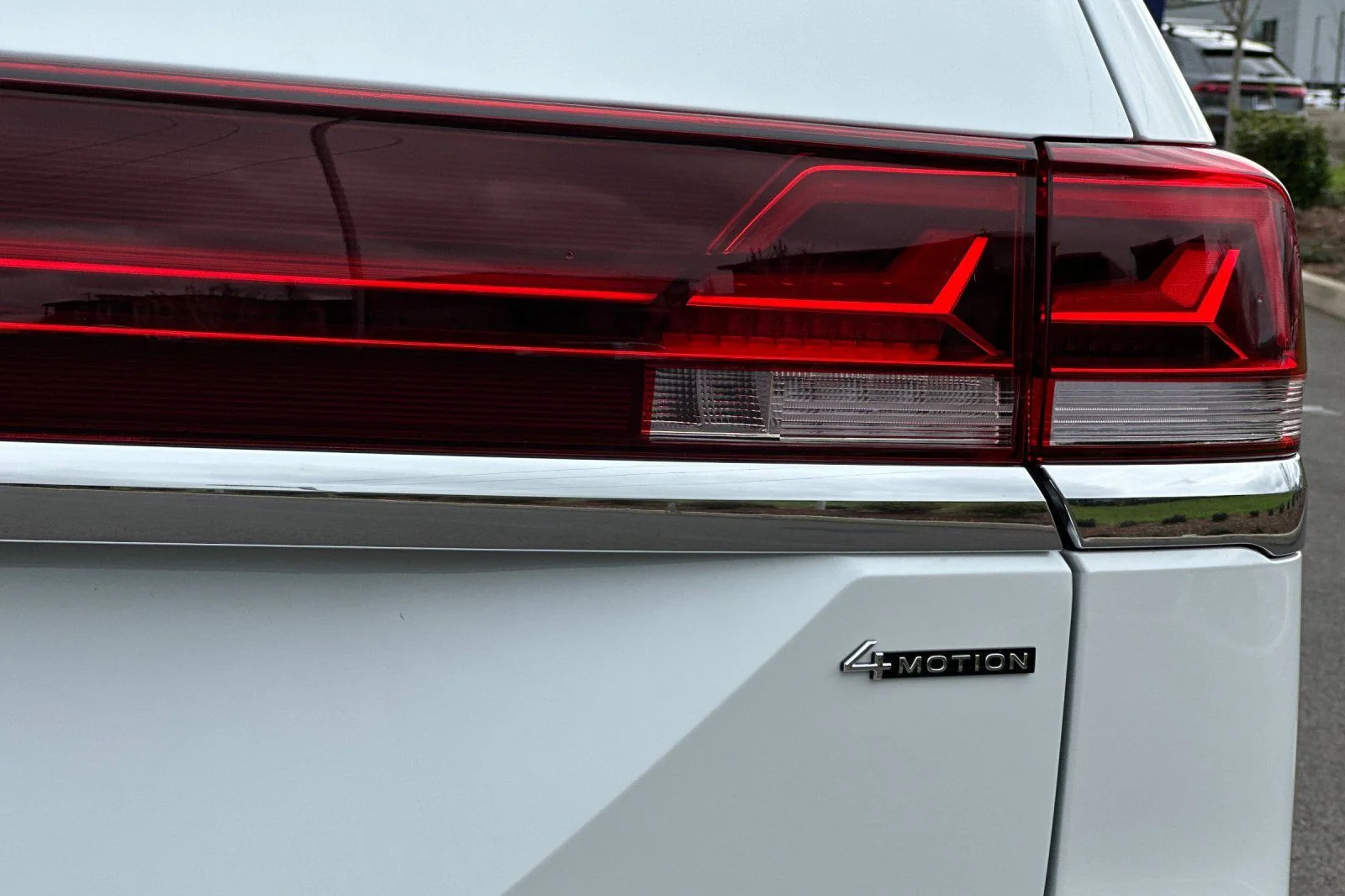 New 2026 White Volkswagen 2.0T SE image 25