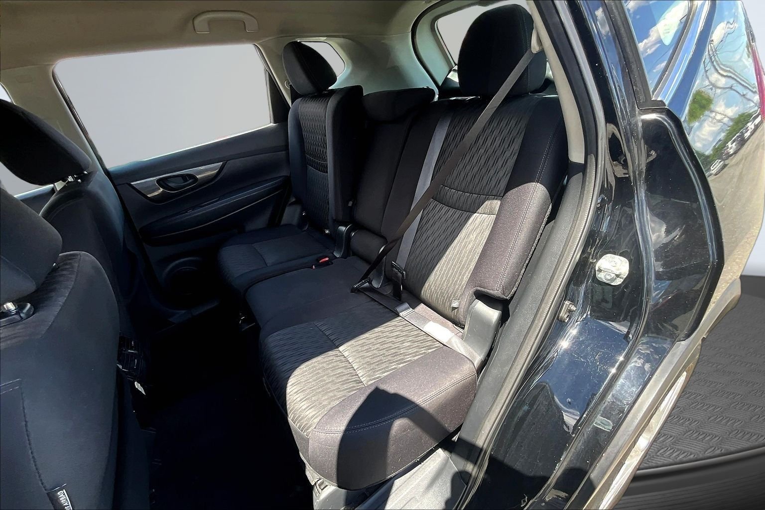 Used 2019 Black Nissan S image 20