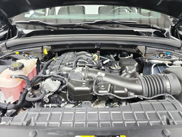 Used 2024 Black Jeep Summit image 12