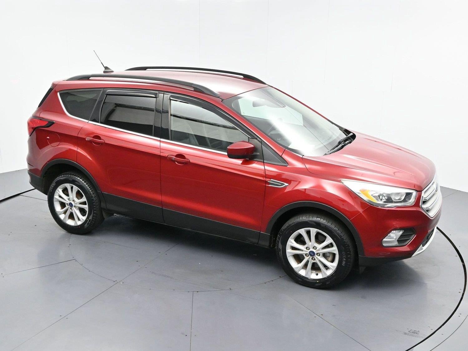 Used 2019 Ruby Red Metallic Tinted Clearcoat Ford SEL image 34