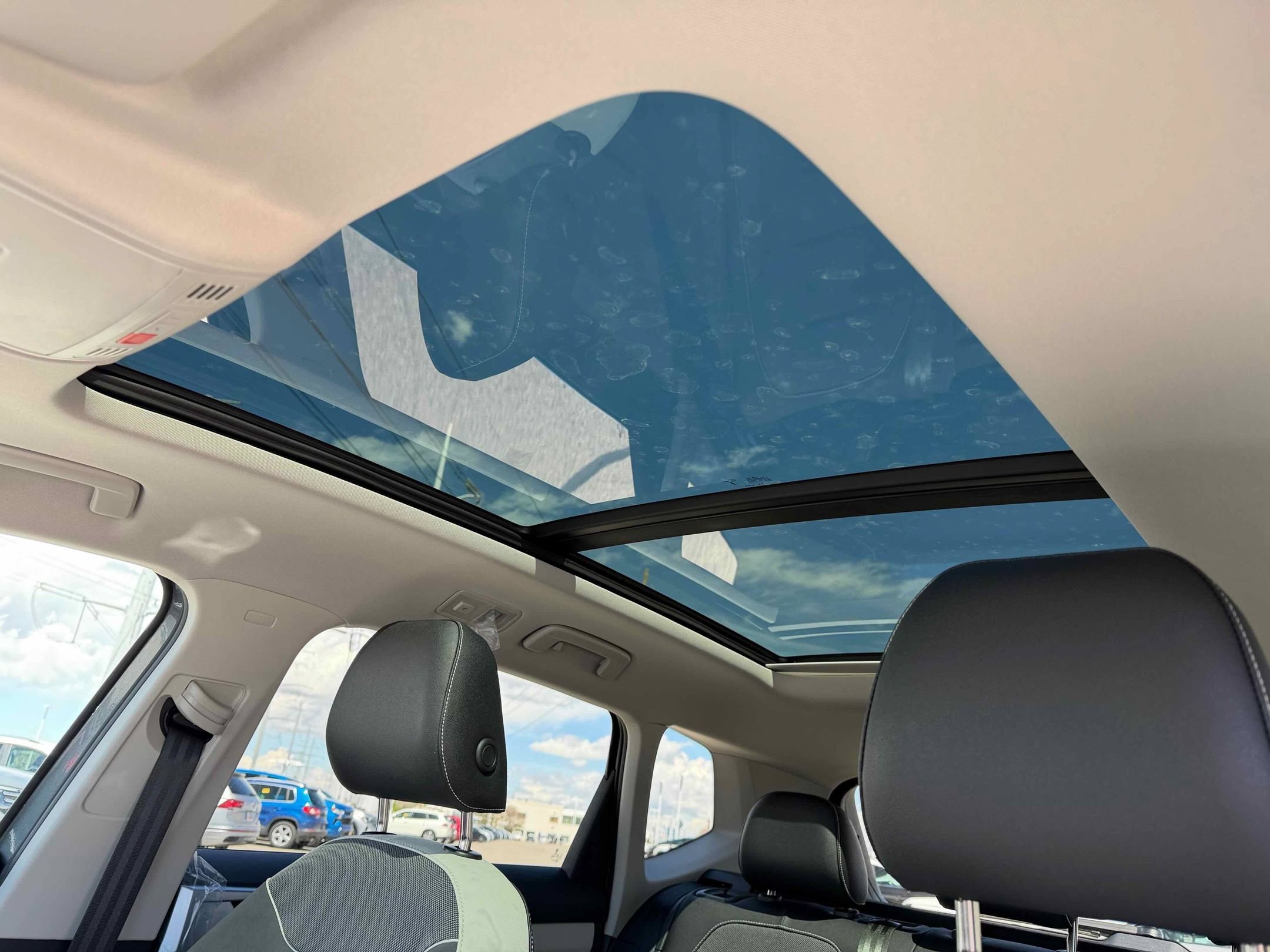 New 2026 Platinum Gray Volkswagen SE image 26