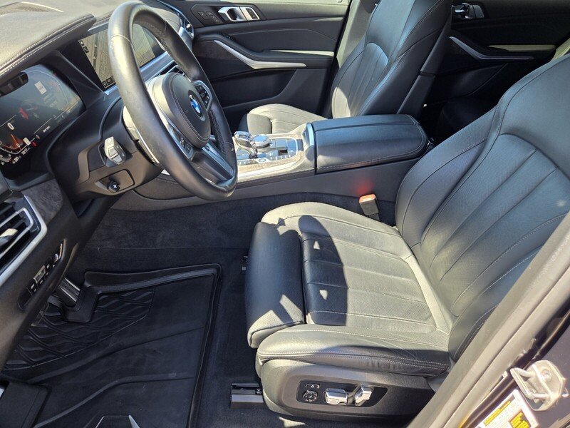 Used 2022 Carbon Black Metallic BMW SDRIVE40I SPORTS ACTIVITY VEHICLE image 10