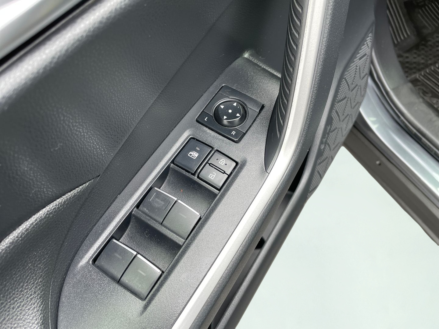 Certified Used 2024 Gray Toyota SE image 25
