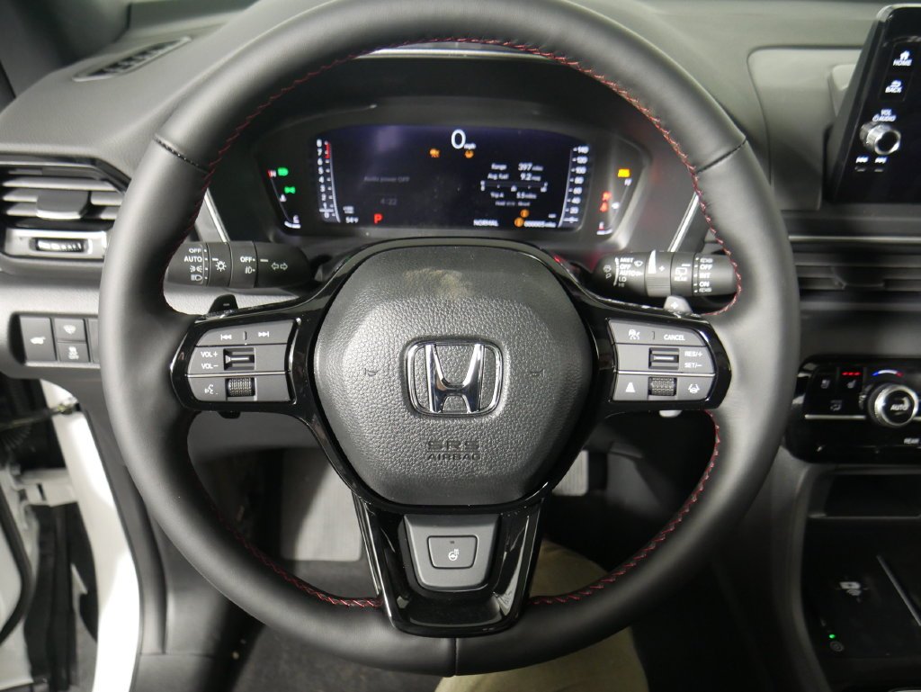 New 2026 Platinum White Pearl Honda Black Edition image 17