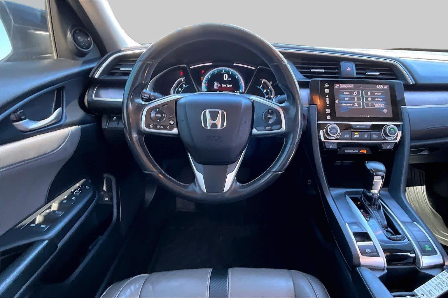 Used 2017 Cosmic Blue Metallic Honda EX-L image 6