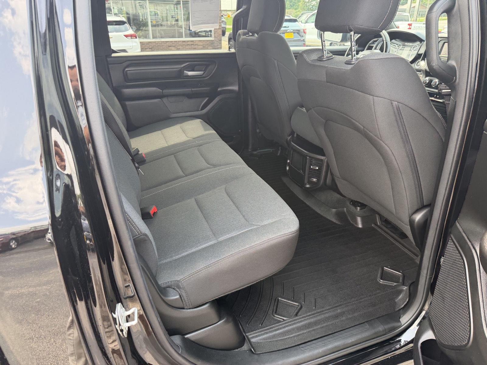 2024 RAM Ram 1500 Pickup Tradesman - Photo 19