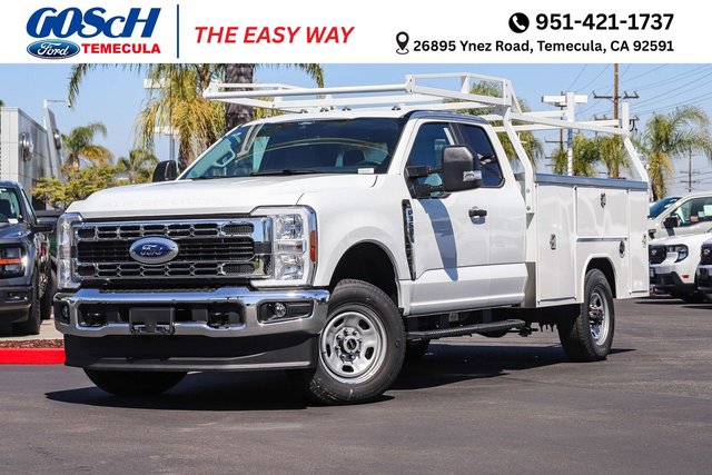 2026 Ford Chassis Cab F-350® XL