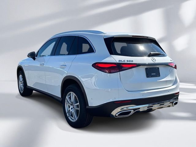 New 2026 Polar White Mercedes-Benz GLC 300 image 5