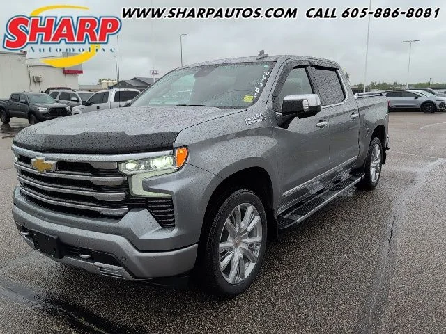 2023 Chevrolet Silverado 1500 High Country 4X4 Crew Cab Short Box's photo