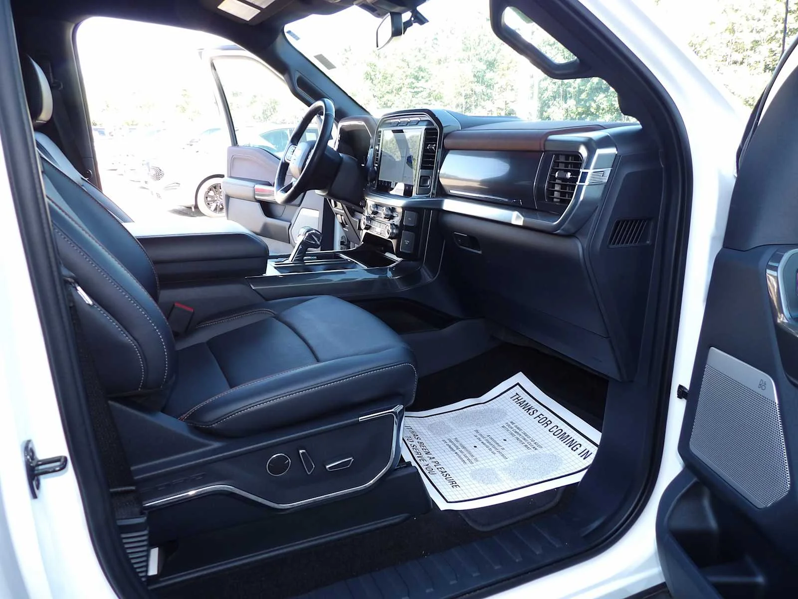 Used 2022 Star White Ford LARIAT image 14