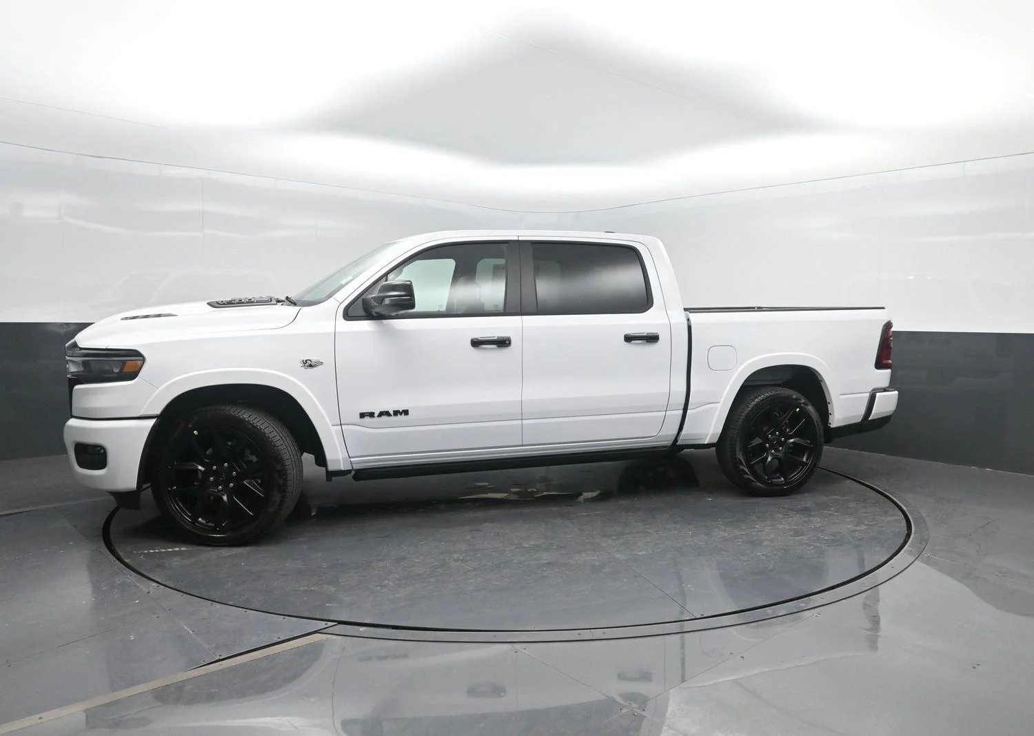 New 2026 Bright White Clear-Coat Exterior Paint RAM Laramie image 46