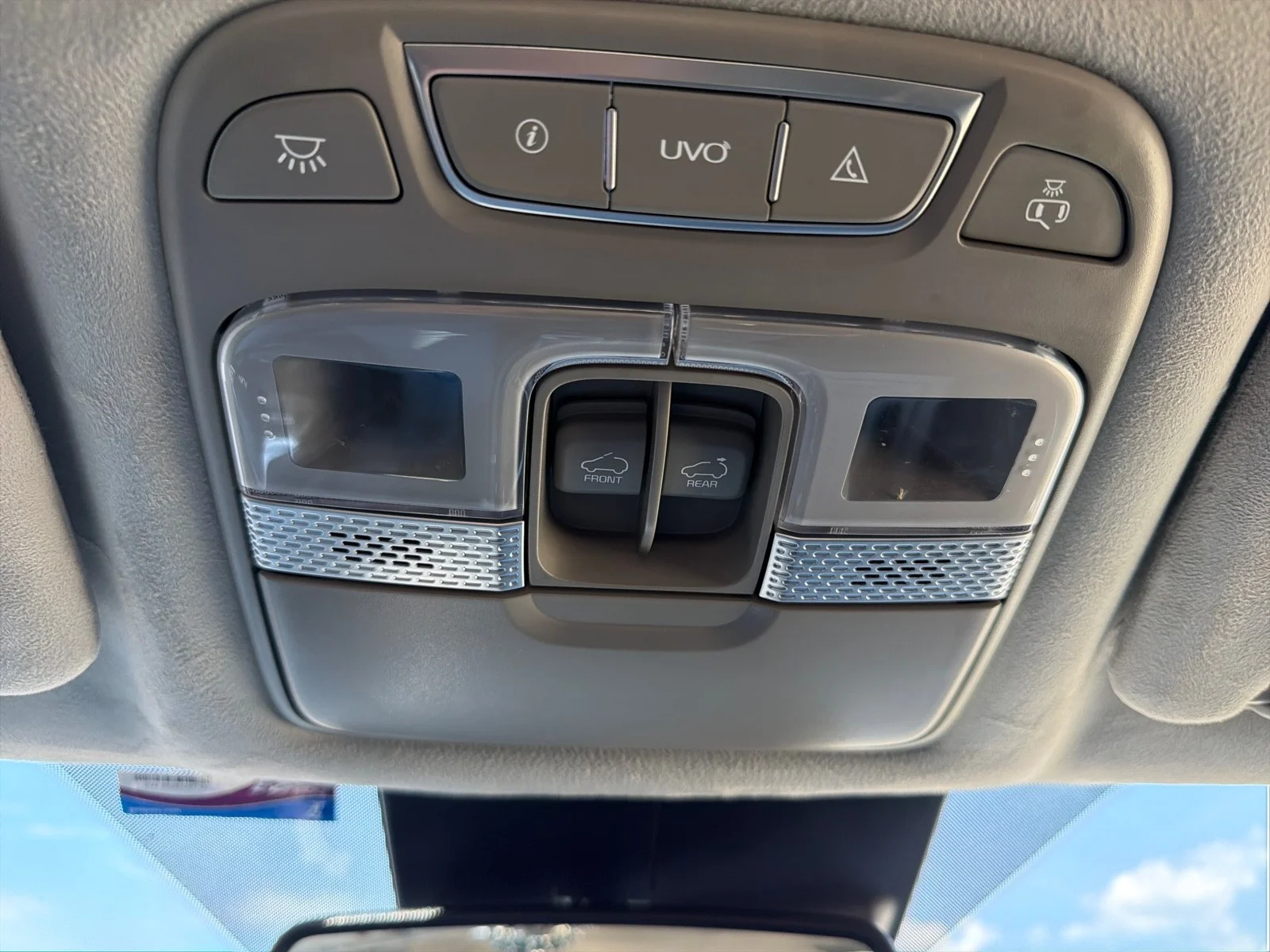 Used 2022 Gray Kia SX image 41