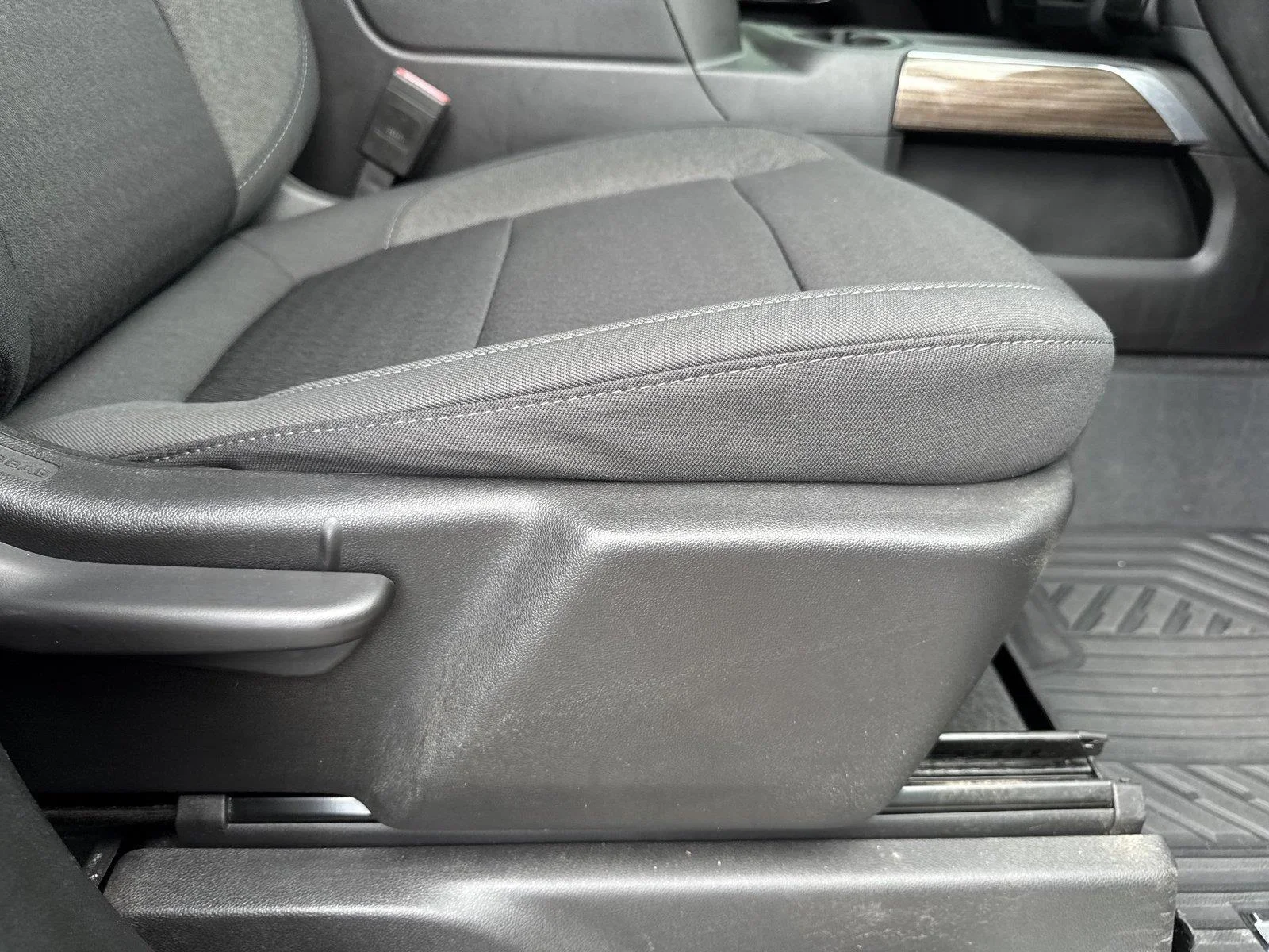 Used 2021 SATIN STEEL METALLIC Chevrolet RST image 35