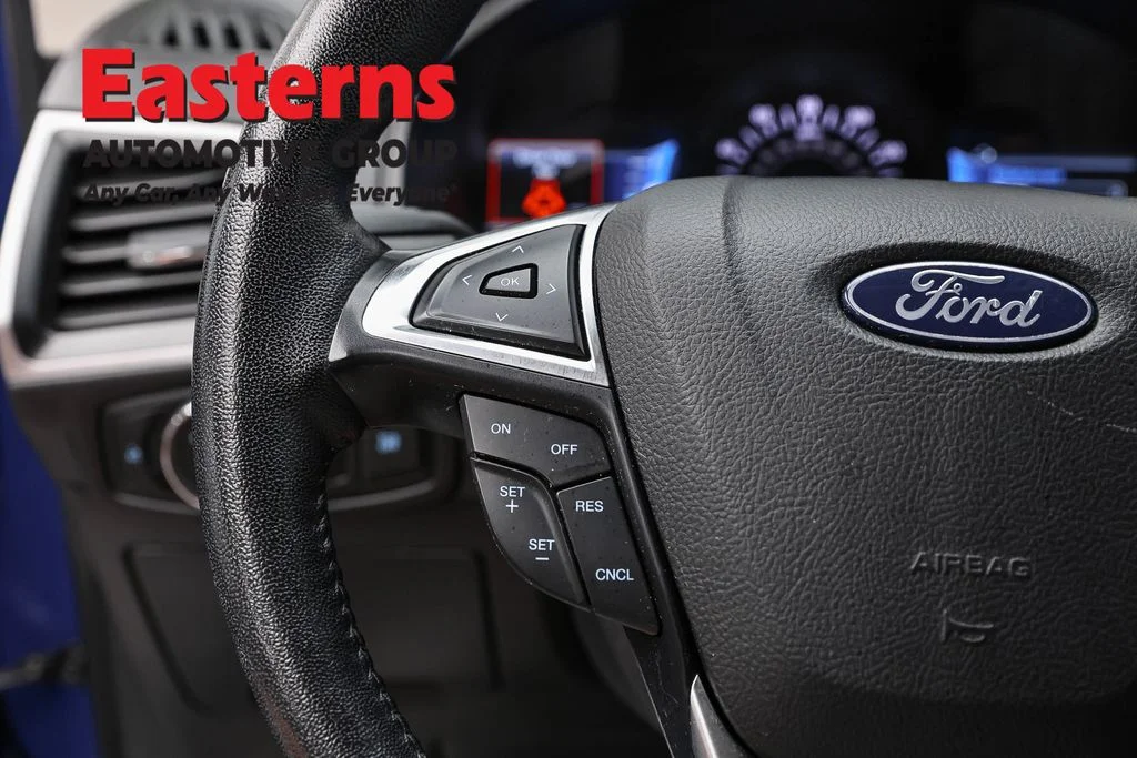Used 2023 Blue Ford SEL image 14