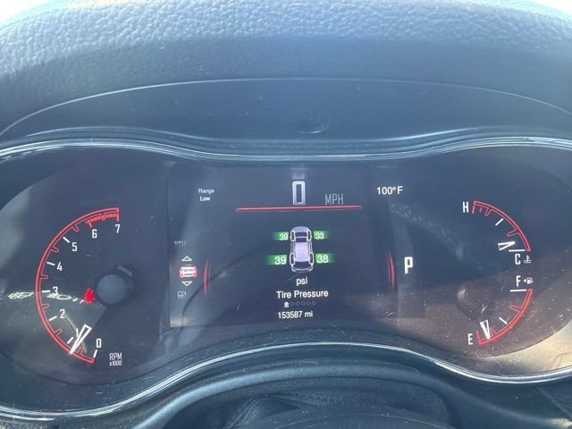 Used 2014 Granite Crystal Metallic Clearcoat Dodge R/T image 11