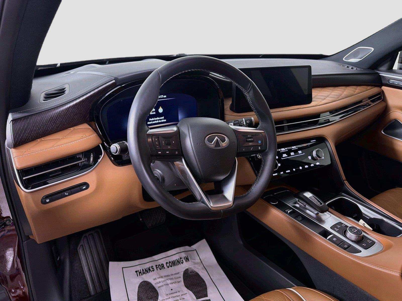 Used 2025 Deep Bordeaux/Black Obsidian INFINITI AUTOGRAPH image 9
