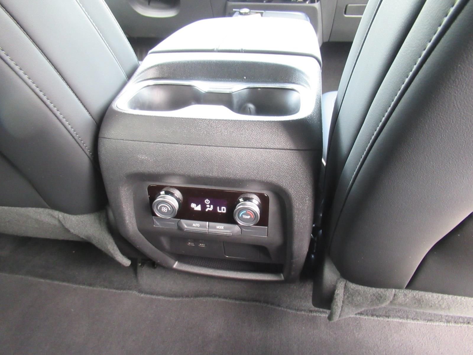 Used 2026 Blue Buick Preferred image 32