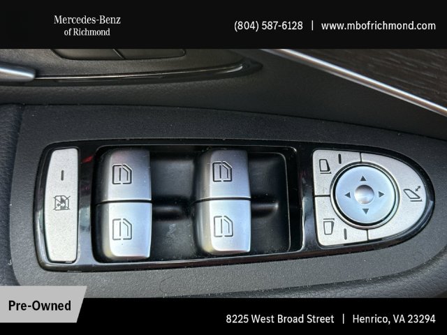 Certified Used 2022 Black Mercedes-Benz GLC 300 image 23